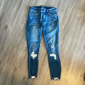 Abercrombie & Fitch Women’s Harper Low Rise Ankle Jean Size 24/00s